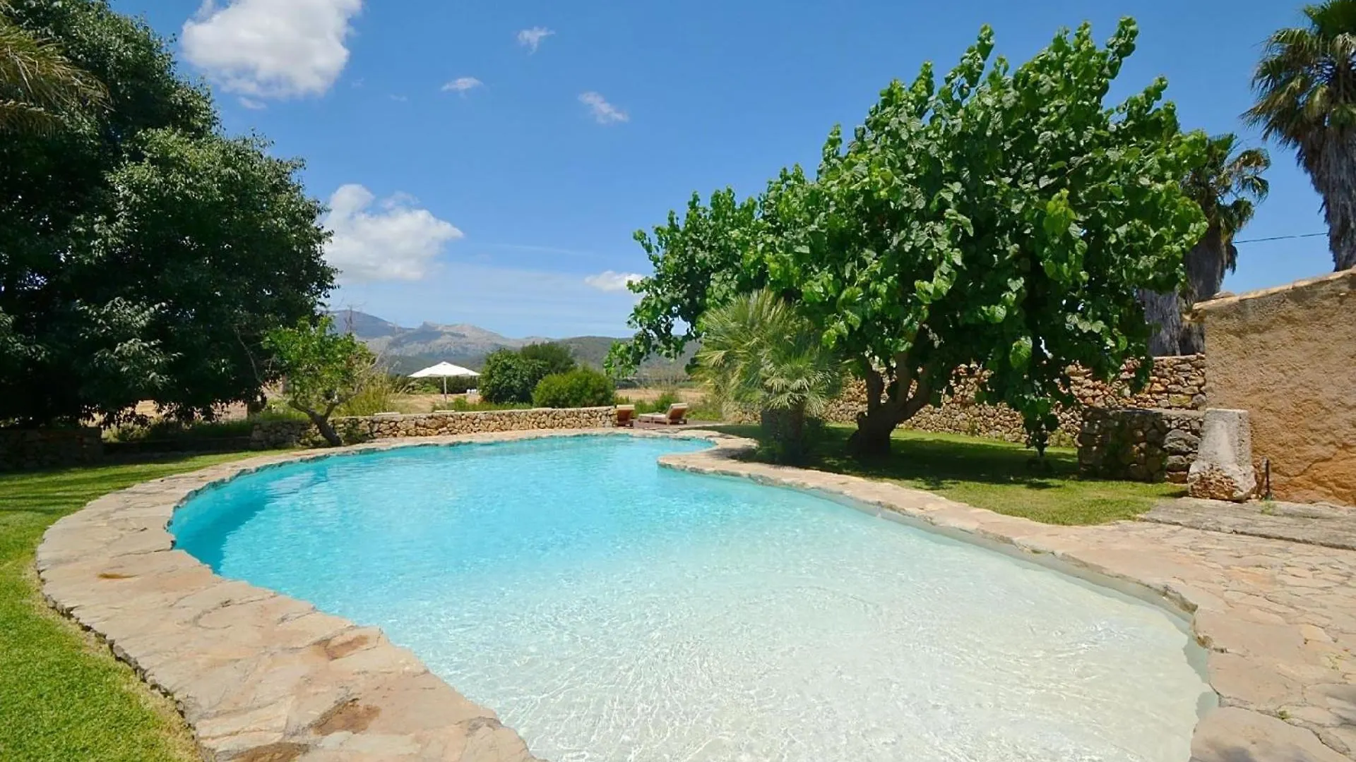 Ferienhaus In Sa Pobla Mit Privatem Pool Buger