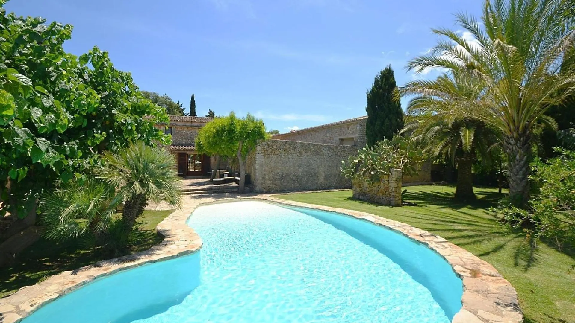 Ferienhaus In Sa Pobla Mit Privatem Pool Buger
