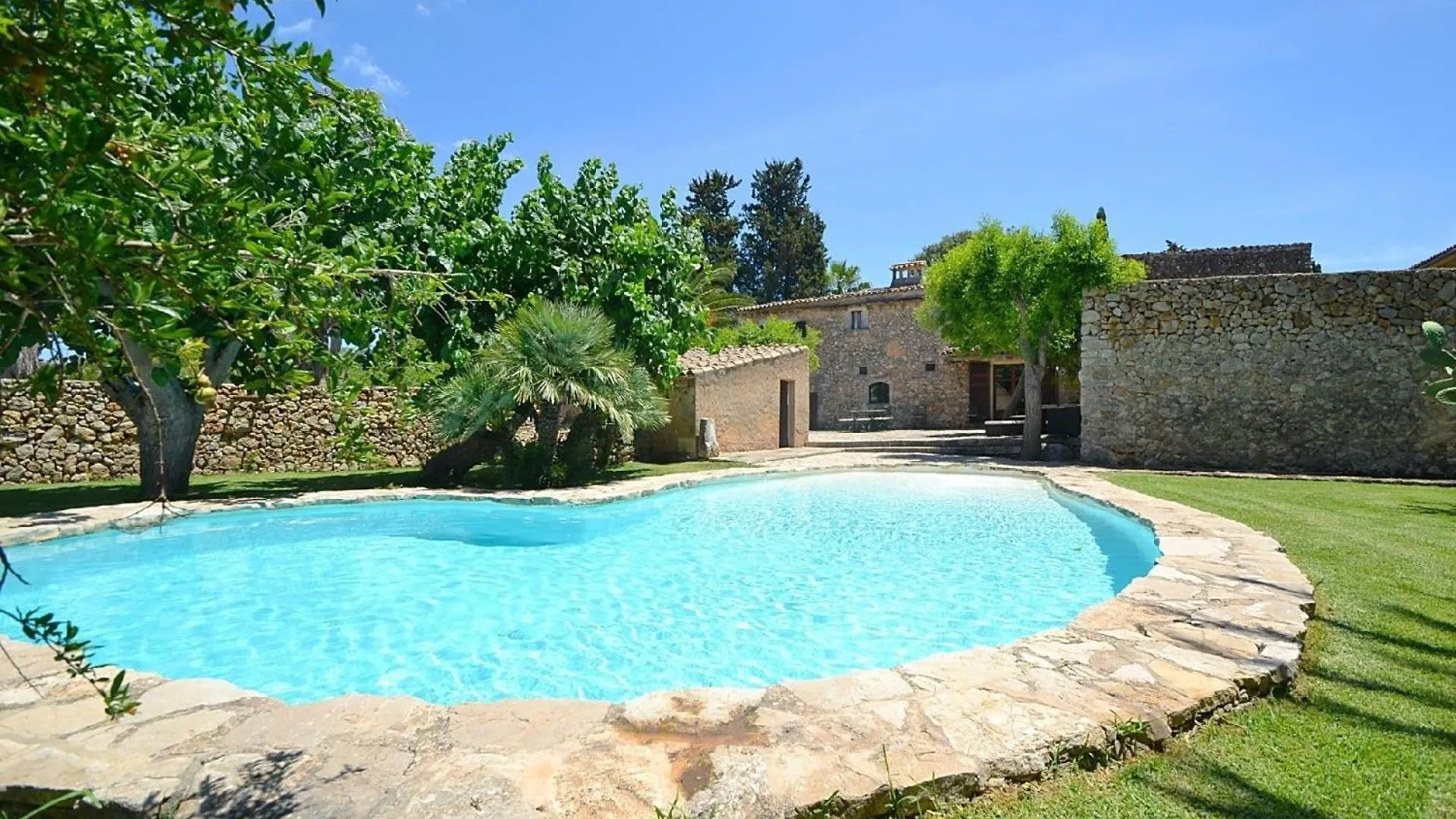 Ferienhaus In Sa Pobla Mit Privatem Pool Buger