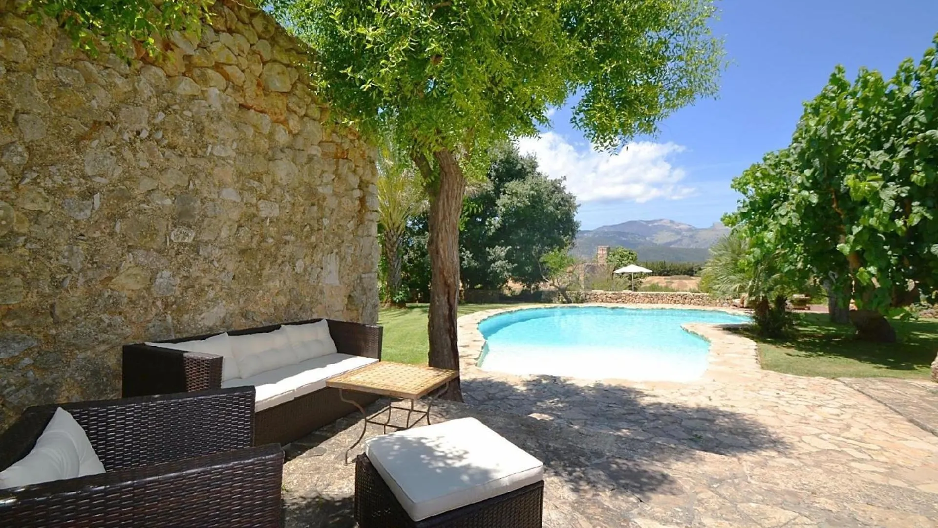 Ferienhaus In Sa Pobla Mit Privatem Pool Buger